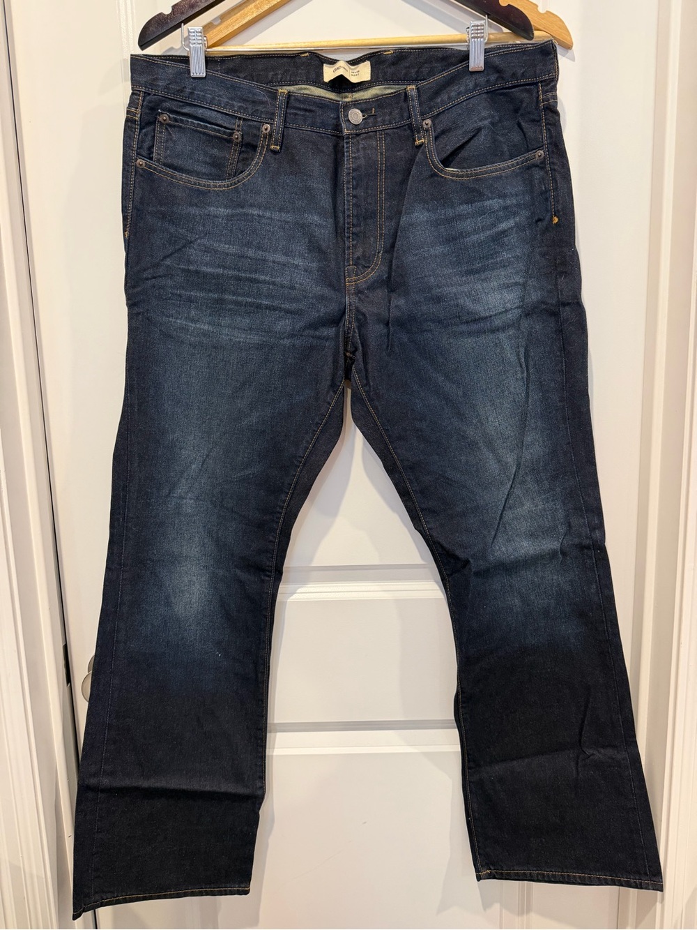 GAP 1969 Bootcut Jeans in Dark Blue Wash